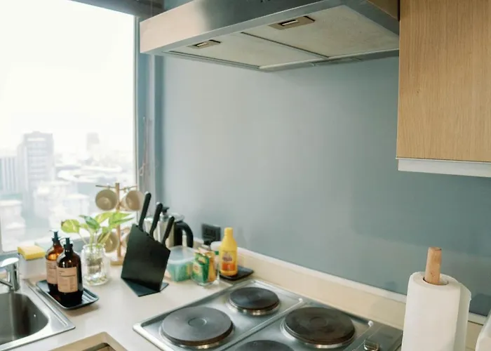 Cozy And Spacious 2Br At The Infinity Condominium Bgc Near Sm Aura And Bonifacio High Street