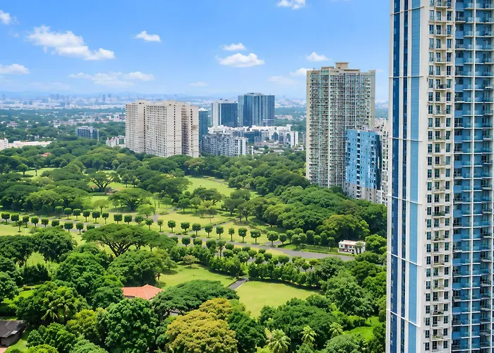 Apartment Cozy And Spacious 2br At The Infinity Bgc Near Sm Aura And Bonifacio High Street *